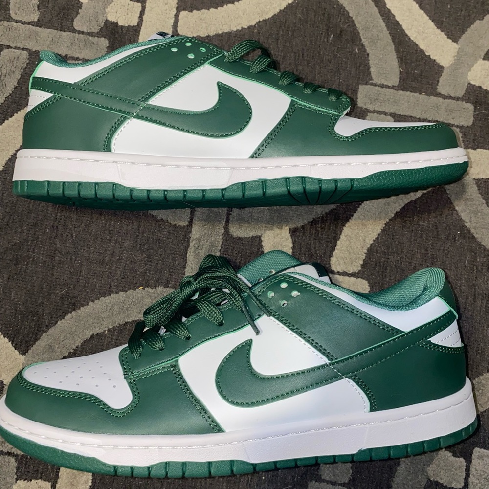 Michigan Dunks